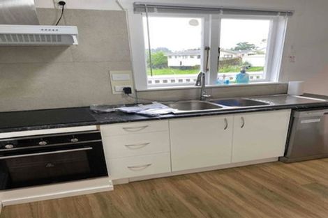 Photo of property in 1072 Great North Road, Point Chevalier, Auckland, 1022