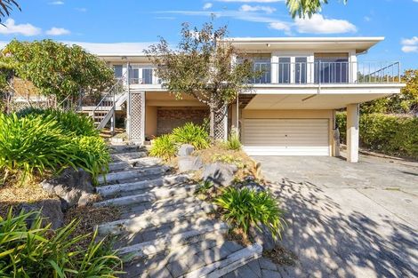 Photo of property in 25 Te Awakura Terrace, Mount Pleasant, Christchurch, 8081