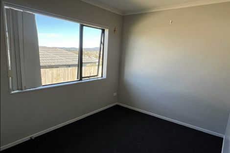 Photo of property in 36 Tiriwa Drive, Massey, Auckland, 0614