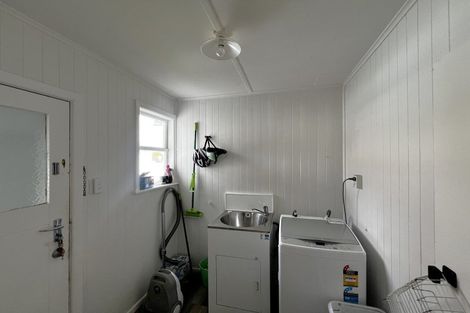 Photo of property in 10 Victor Street, Dannevirke, 4930