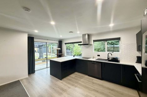 Photo of property in 6 Newlyn Place, Welbourn, New Plymouth, 4312