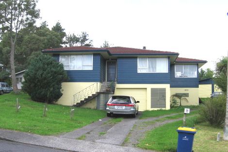 Photo of property in 48 Glenbervie Crescent, Massey, Auckland, 0614