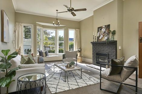 Photo of property in 125 Wellington Street, Picton, 7220