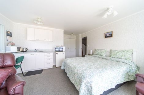 Photo of property in 294 Beach Road, Onerahi, Whangarei, 0110
