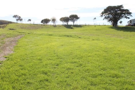 Photo of property in 144 Takahoa Drive, Kaiwaka, 0573