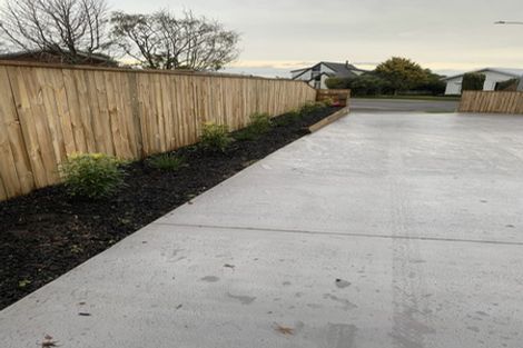 Photo of property in 8 Ngarue Place, Waitara, 4320