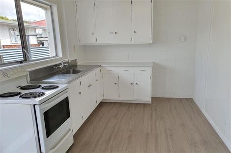 Photo of property in 1/11 Worcester Street, West End, Palmerston North, 4410
