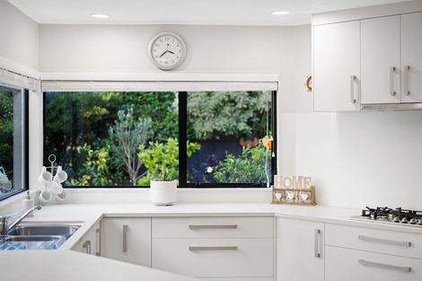 Photo of property in 25 Dallinger Street, St Andrews, Hamilton, 3200