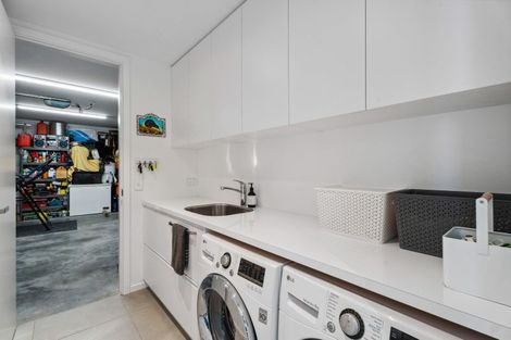 Photo of property in 2b Stackbrae Avenue, Wanaka, 9305