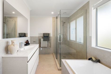 Photo of property in 6 Bentley Rise, Flagstaff, Hamilton, 3210