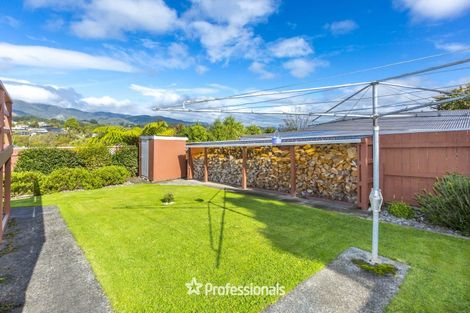 Photo of property in 19 Sunnyview Drive, Brown Owl, Upper Hutt, 5018