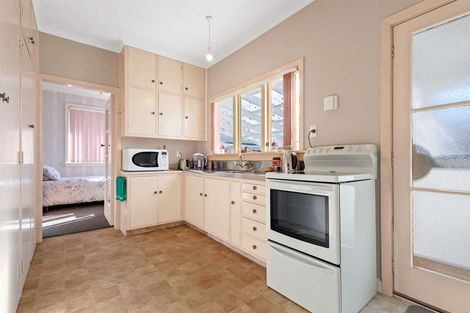 Photo of property in 7 Meadow Street, Papanui, Christchurch, 8052