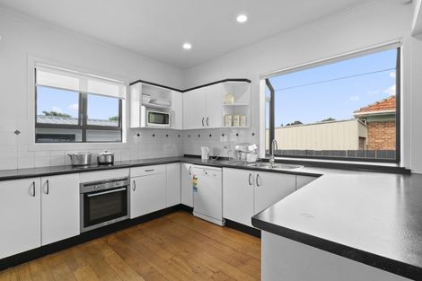 Photo of property in 1/18 Ashlynne Avenue, Papatoetoe, Auckland, 2025