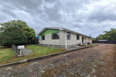 Photo of property in 11 Chartwell Drive, Eltham, 4322