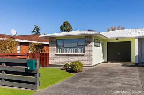 Photo of property in 68 Warwick Street, Feilding, 4702