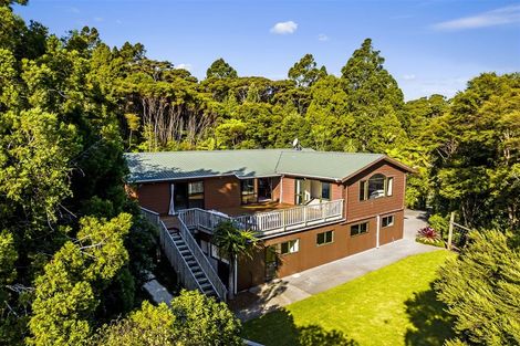Photo of property in 87 Bethells Road, Waitakere, Henderson, 0782