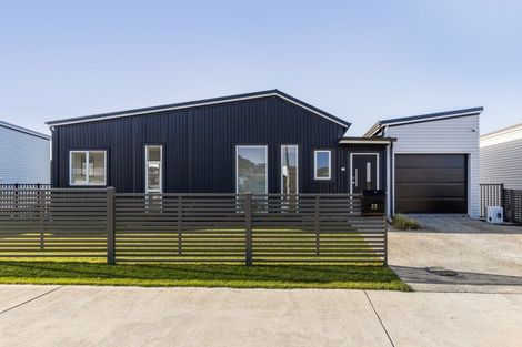 Photo of property in 32 Hokioi Drive, Kenepuru, Porirua, 5022