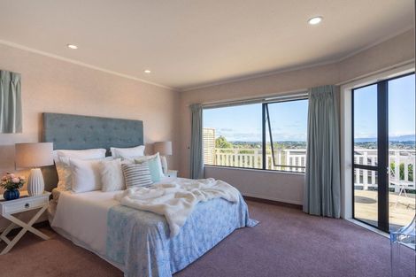 Photo of property in 11 Kea Street, Waikanae, 5036