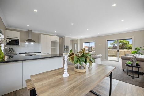 Photo of property in 107 Brooklands Road, Brooklands, New Plymouth, 4310