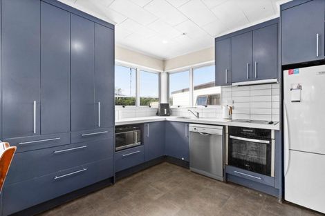 Photo of property in 3 Antrim Place, Tamatea, Napier, 4112