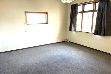 Photo of property in 74 Lincoln Road, Masterton, 5810