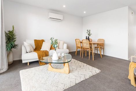 Photo of property in 11 Malaga Crescent, Harewood, Christchurch, 8051