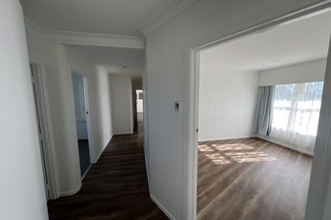 Photo of property in 11 Holden Place, Manukau, Auckland, 2025