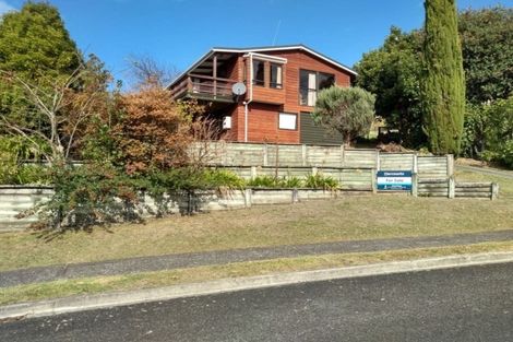 Photo of property in 100 Onemana Drive, Onemana, Whangamata, 3691