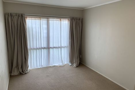Photo of property in 14 Kilkenny Place, Fitzherbert, Palmerston North, 4410