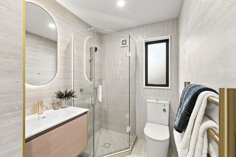 Photo of property in 8b Stanley Avenue, Milford, Auckland, 0620