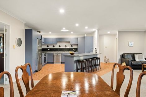 Photo of property in 24 Cloverlea Place, Pukekohe, 2120