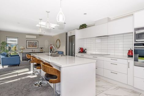 Photo of property in 3 Fortis Place, Riverdale, Gisborne, 4010