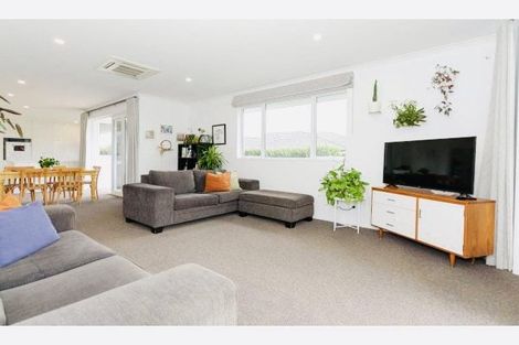 Photo of property in 45 Sarawak Drive, Kerikeri, 0230