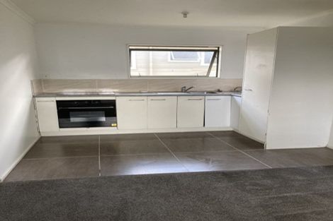 Photo of property in 5a Southview Place, Wattle Downs, Auckland, 2102