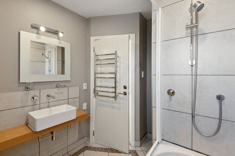 Photo of property in 36 Garden Road, Merivale, Christchurch, 8014