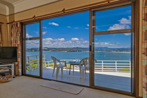 Photo of property in 4 Harbour Lights Terrace, Whitianga, 3592