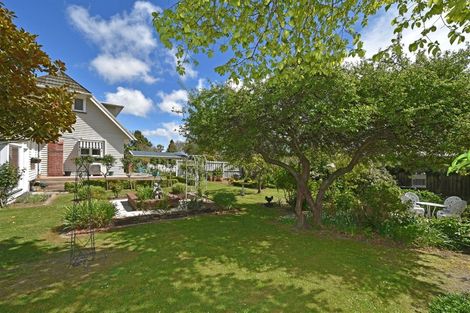 Photo of property in 8 Norwood Street, Beckenham, Christchurch, 8023