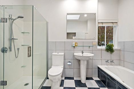 Photo of property in 30 Mahoe Avenue, Remuera, Auckland, 1050