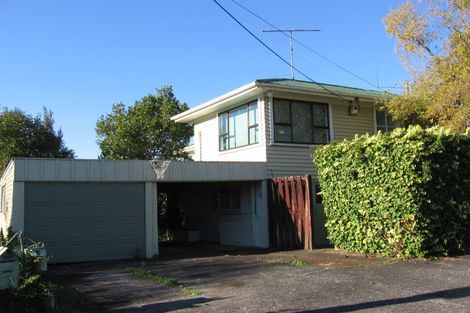 Photo of property in 3 Braebank Lane, Te Atatu South, Auckland, 0610