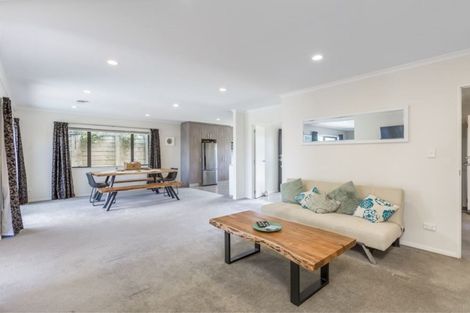 Photo of property in 131 Vipond Road, Stanmore Bay, Whangaparaoa, 0932