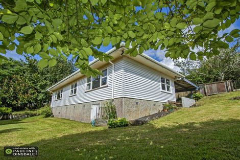 Photo of property in 11 Ogle Crescent, Te Kamo, Whangarei, 0112