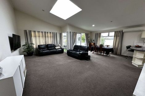 Photo of property in Fernhill Flats, 1/324 The Terrace, Te Aro, Wellington, 6011
