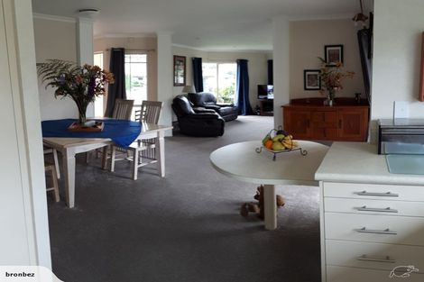 Photo of property in 6 Castlewold Drive, Bethlehem, Tauranga, 3110