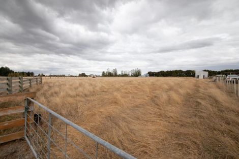 Photo of property in 355 Lethbridge Road, Feilding, 4779