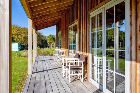 Photo of property in 28 Bridger Place, Eltham, 4322