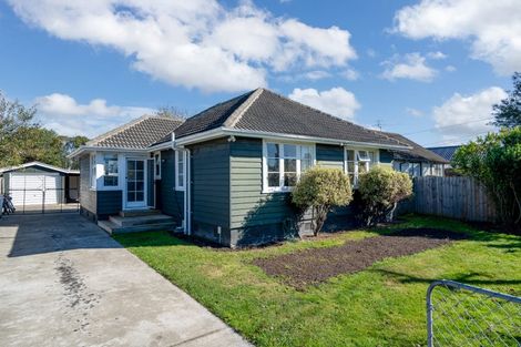 Photo of property in 67 Garreg Road, Bryndwr, Christchurch, 8052