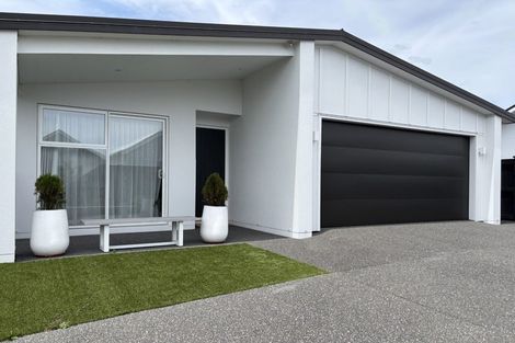 Photo of property in 74c The Boulevard, Papamoa Beach, Papamoa, 3118