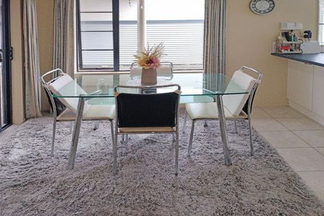 Photo of property in 18a Lavas Place, Mount Wellington, Auckland, 1060