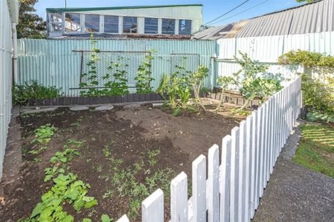 Photo of property in 1a Sydney Place, Whanganui, 4500