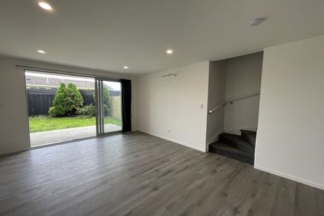 Photo of property in 15b Chadwick Crescent, Mangere East, Auckland, 2024